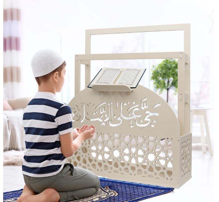 Wooden prayer mat organizer detail