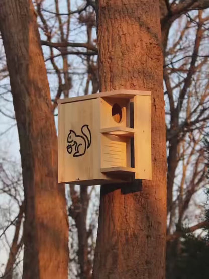 Wooden Squirrel House OEM | Large Outdoor Nesting Box with Platform | Custom